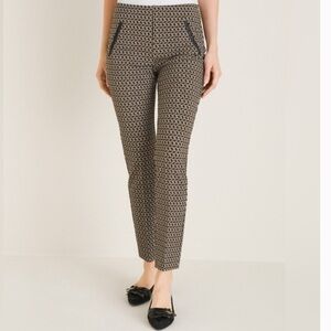 Chicos So Slimming 360 Juliet Geometric Slim Ankle Pants Size 0.5  Womens 6